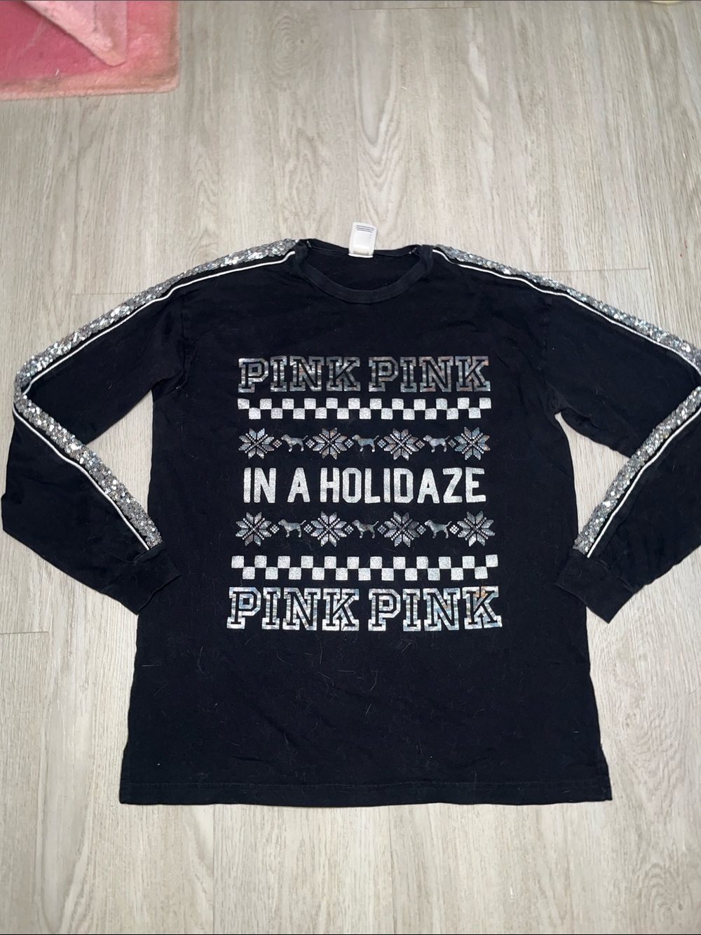 PINK Victorias Secret Sequin Sleeve Holiday Long Sleeve Tee Small